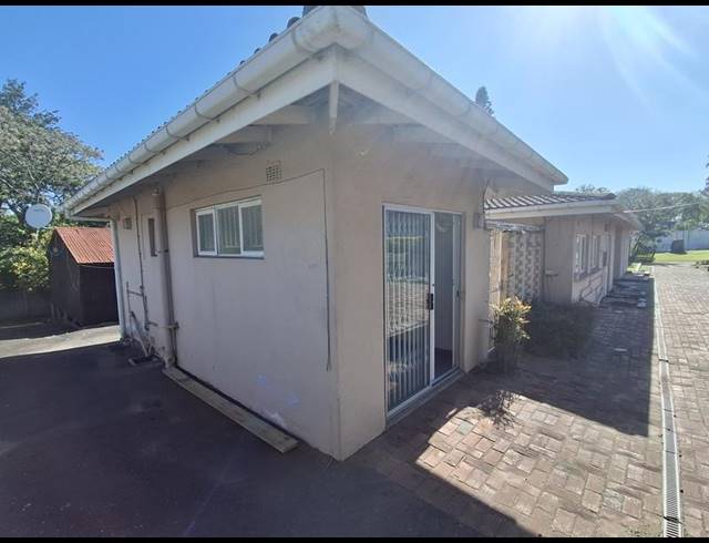 1 BEDROOM PROPERTY TO RENT IN ATHOLL HEIGHTS